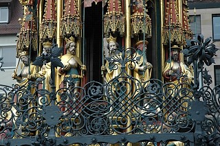 Golden fountain, Nuremberg